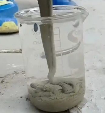 上犹水工混凝土絮凝剂，水下抗分散剂的作用及施工方法